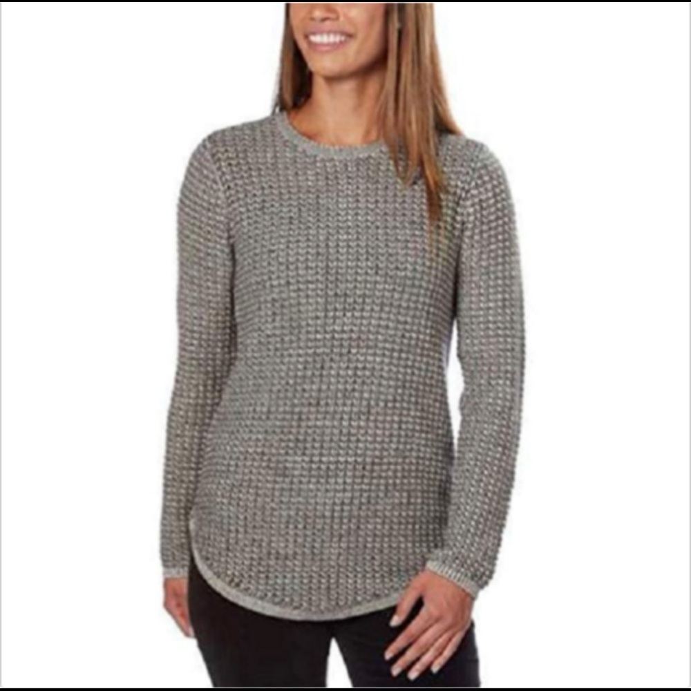 Women’s Knit Pullover